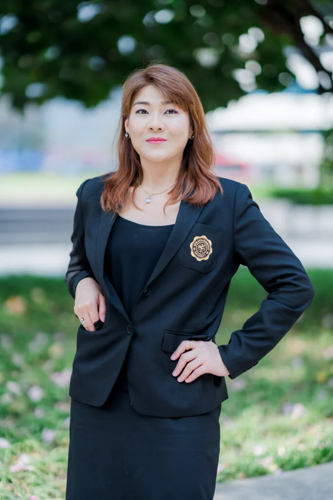 อาจารย์ ดร.กาญจนา ตระกูลวรกุล