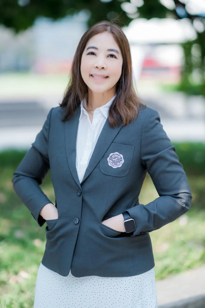 ผู้ช่วยศาสตราจารย์ ปานวาสน์ มหาลวเลิศ – หัวหน้าฝ่ายสร้างและพัฒนาแบบทดสอบ