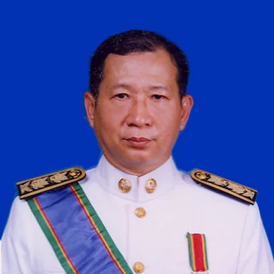 รองศาสตราจารย์ ดร.วิรัช  วรรณรัตน์